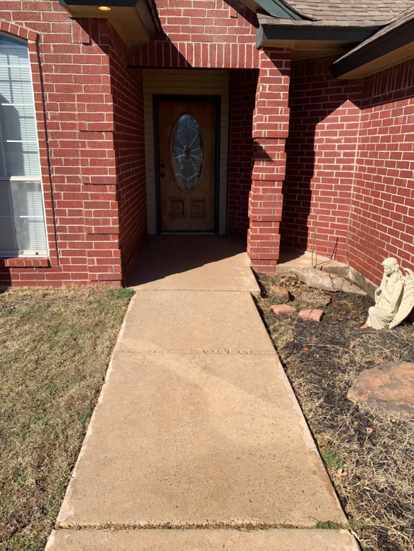 Sidewalk Cleaning in Choctaw, OK Thumbnail