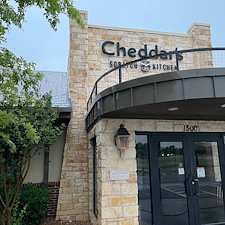 Storefront-Cleaning-at-Cheddars-Scratch-Kitchen-in-Norman-Oklahoma 0