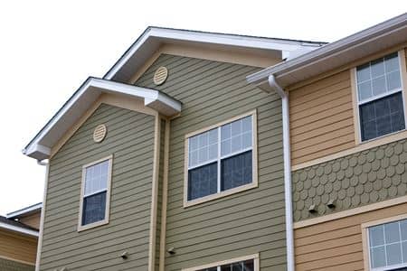Soft Wash vs. Pressure Wash: What’s Safest for Oklahoma City Siding